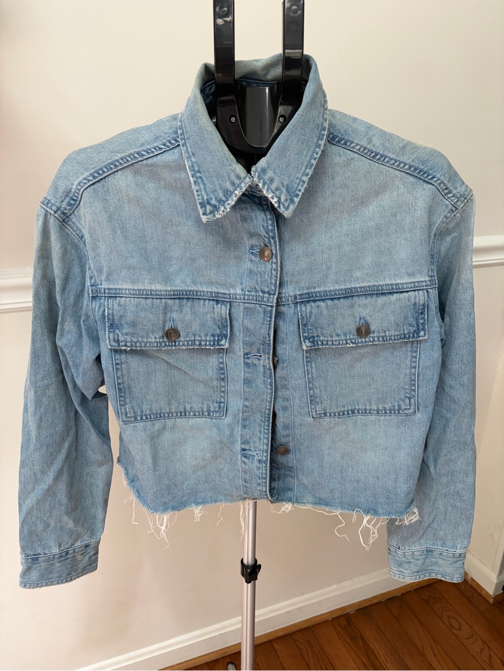 aerie Light Blue Cropped Denim Jacket